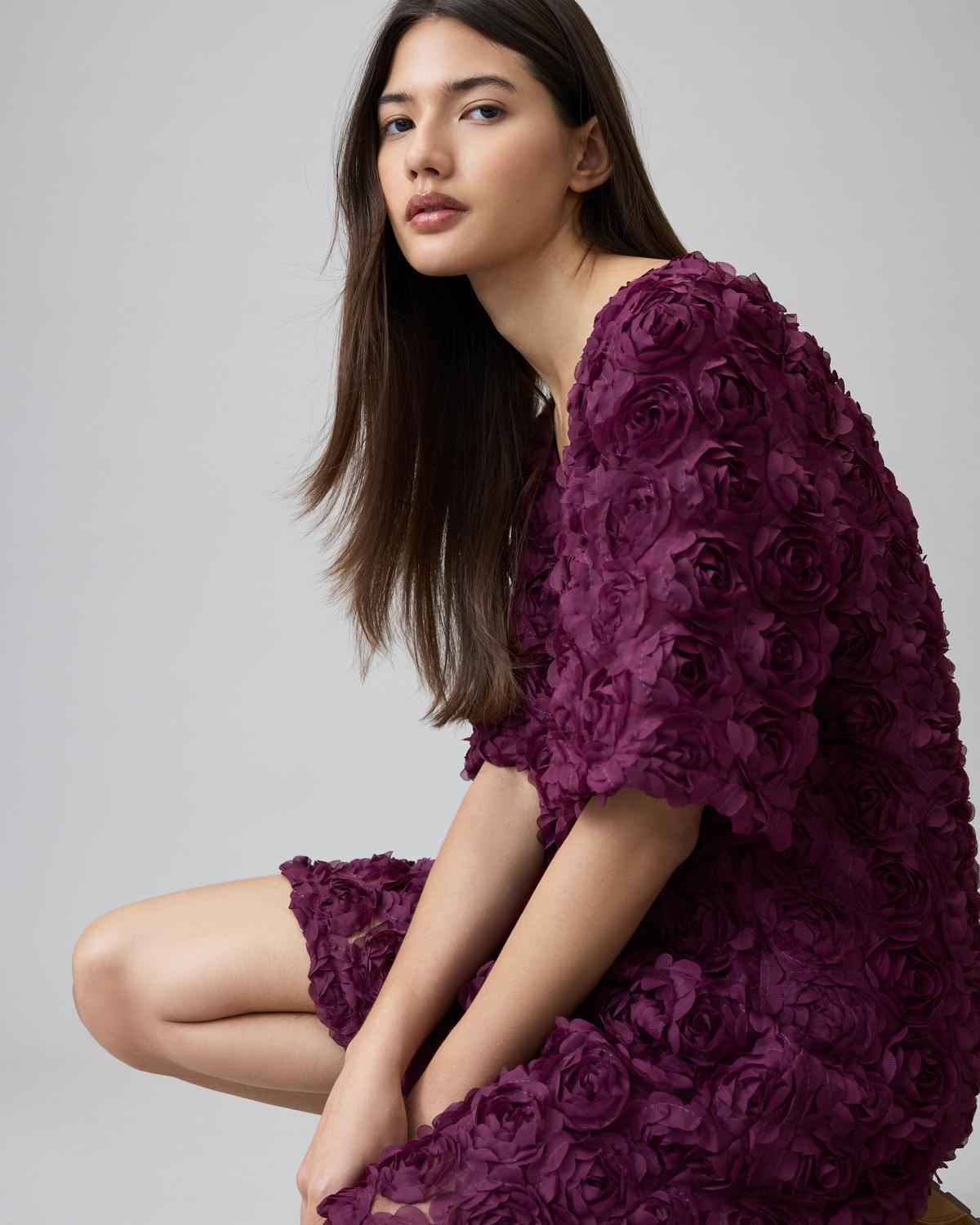 model_shot-creative