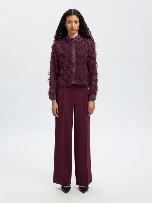 model_shot-front_full