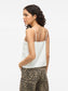 model_shot-back