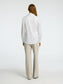 model_shot-back