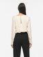 model_shot-back