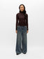 model_shot-front_full
