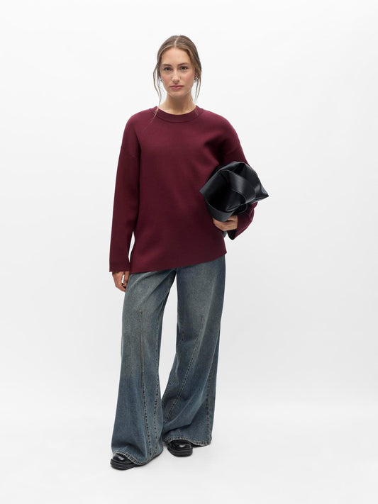 model_shot-front_full