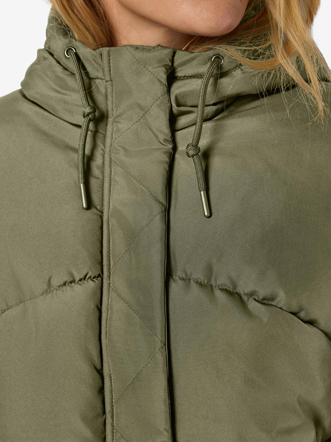 model_shot-detail