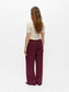 model_shot-back