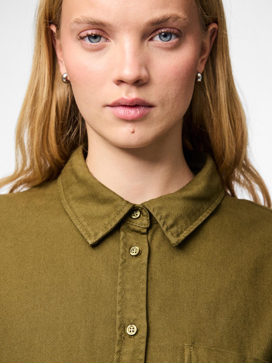 model_shot-detail