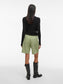 model_shot-back