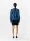 model_shot-back