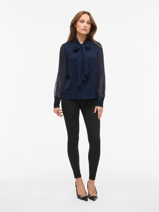 model_shot-front_full