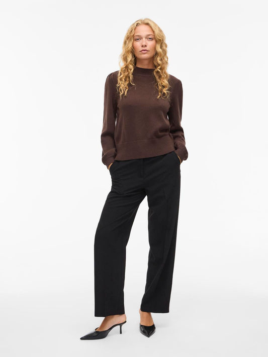 model_shot-front_full