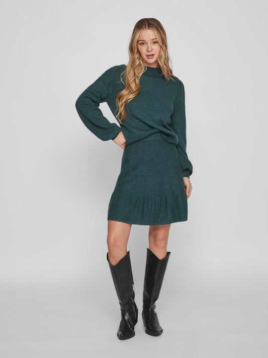 model_shot-front_full