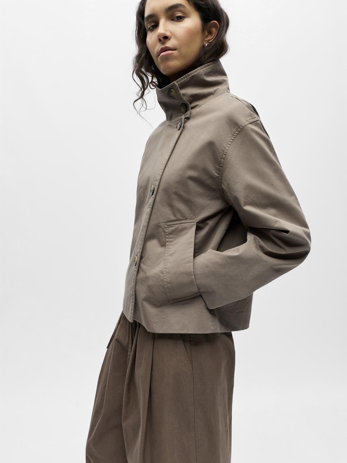 model_shot-detail