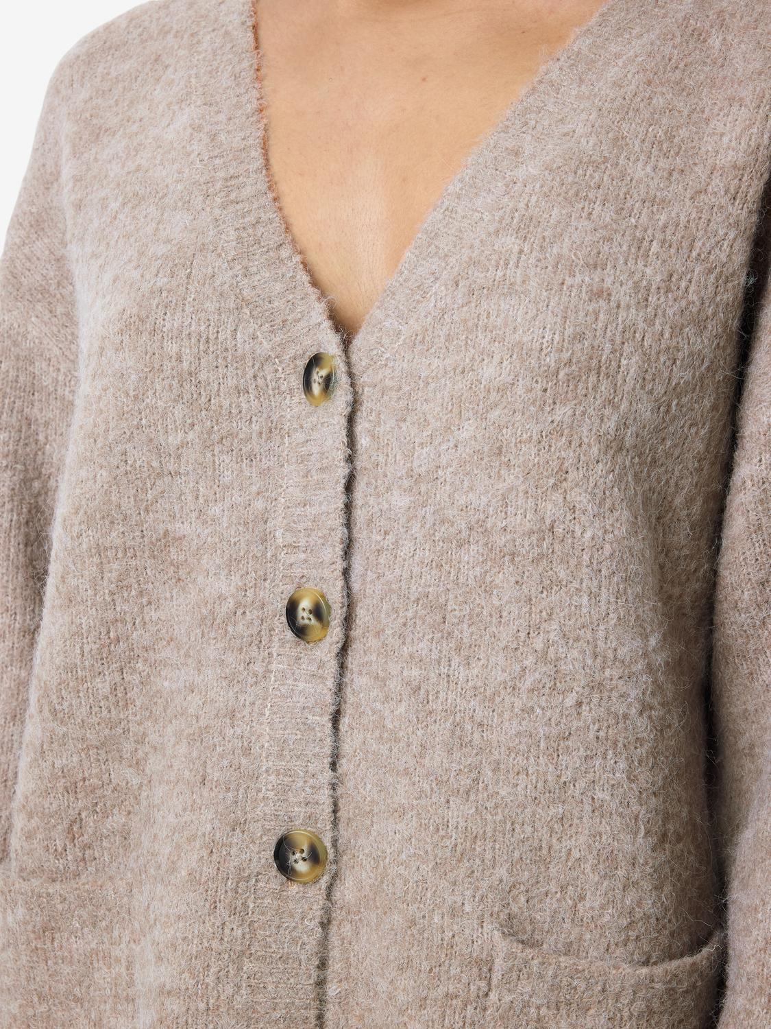 model_shot-detail