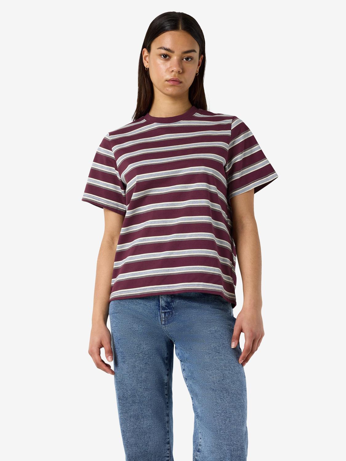 model_shot-front