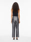 model_shot-back