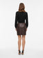 model_shot-back