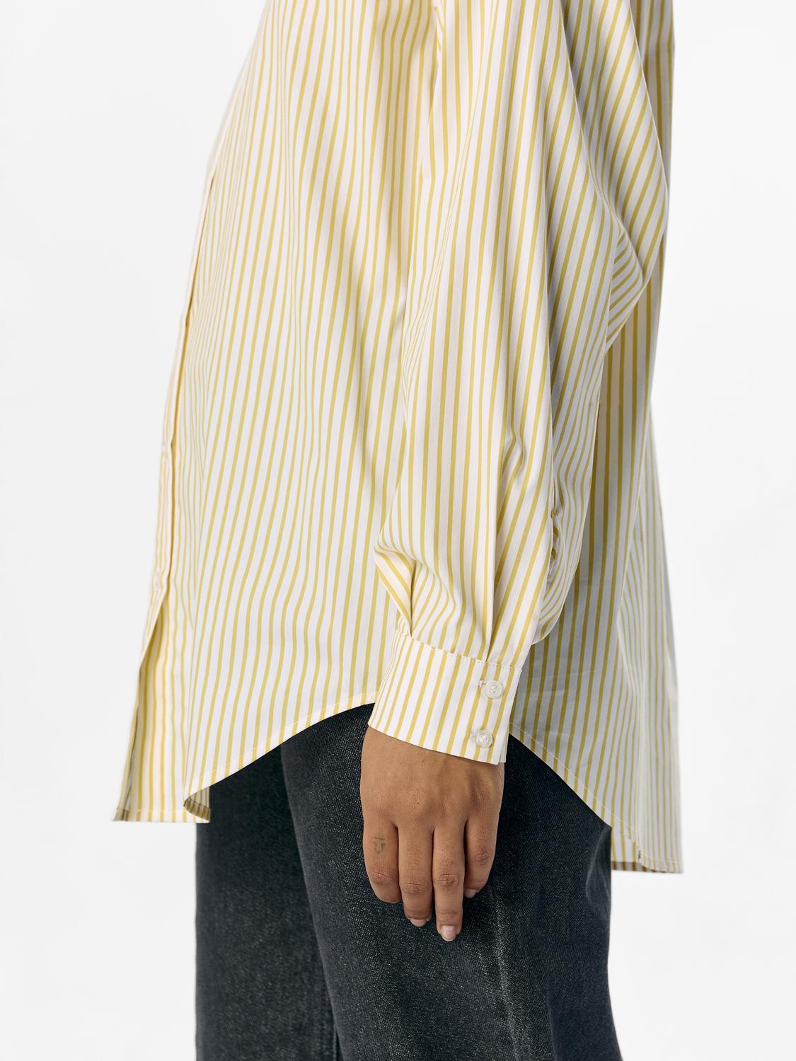 model_shot-detail